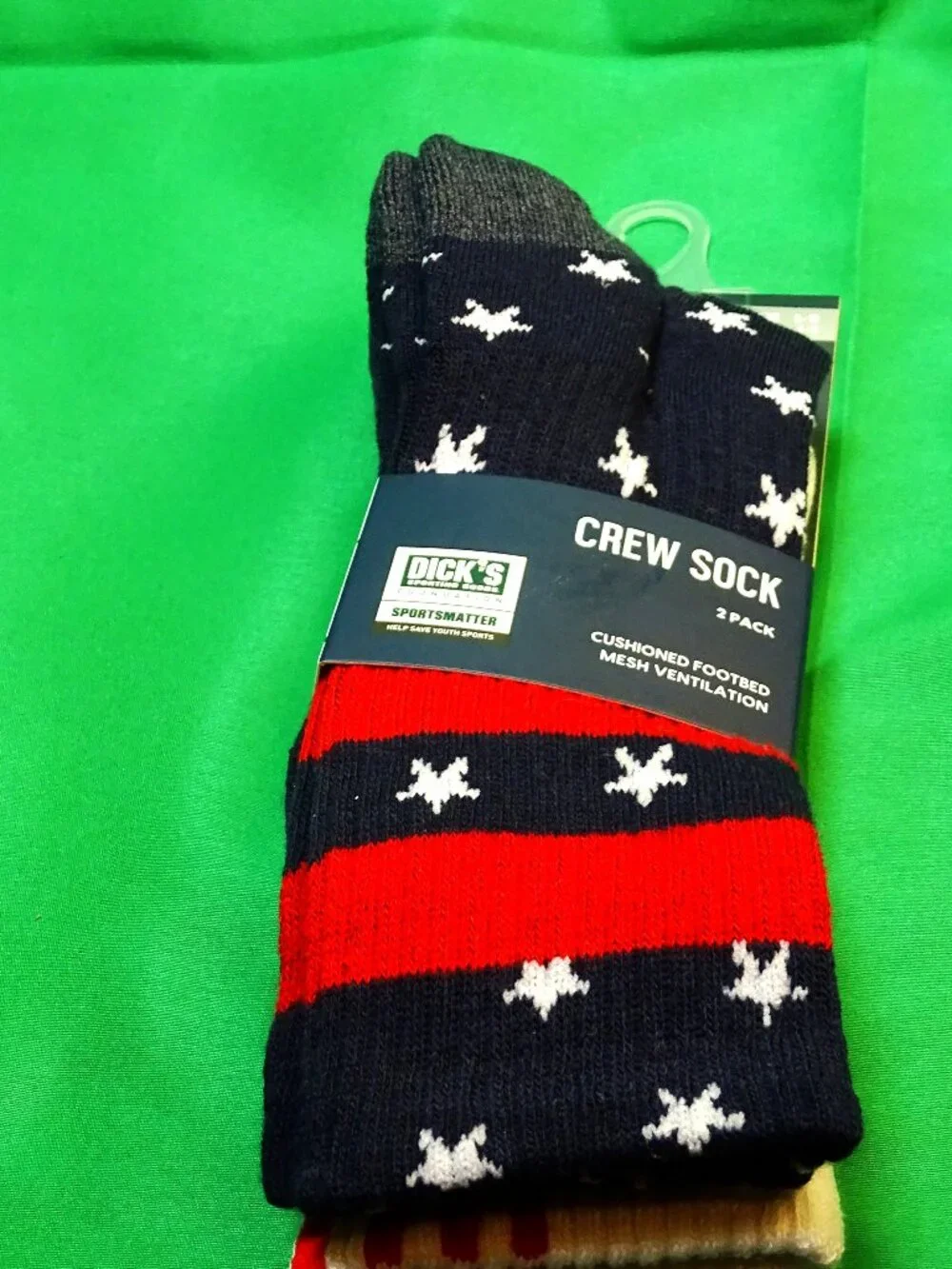 Package of 2 New Patriotic Crew Socks Women 5-10 Men 4-8